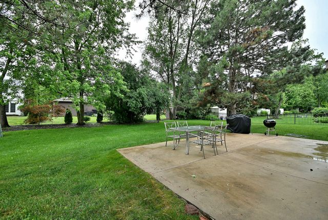 213 John Drive, Bartlett, IL 60103