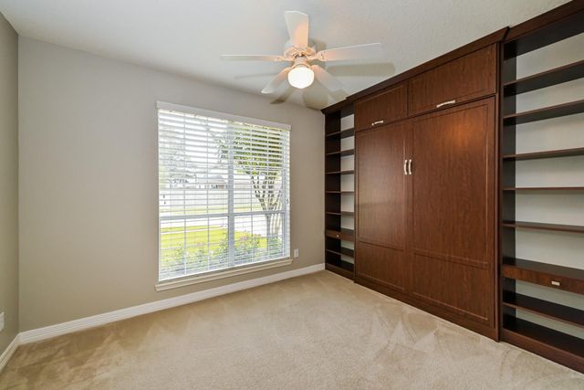 17714 Meadow Crossing Lane, Houston, TX 77095
