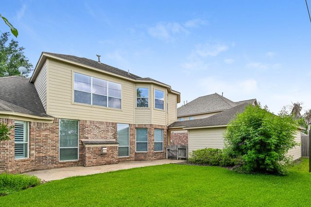 17714 Meadow Crossing Lane, Houston, TX 77095
