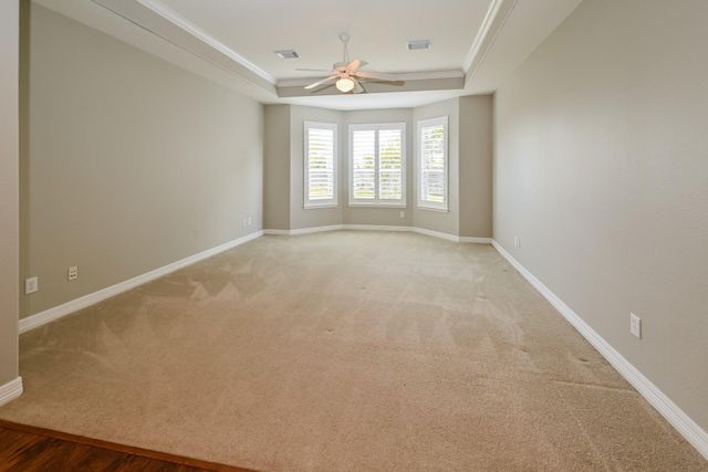17714 Meadow Crossing Lane, Houston, TX 77095