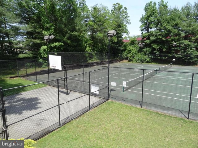 305 SAINT MICHAELS CIR, Odenton, MD 21113