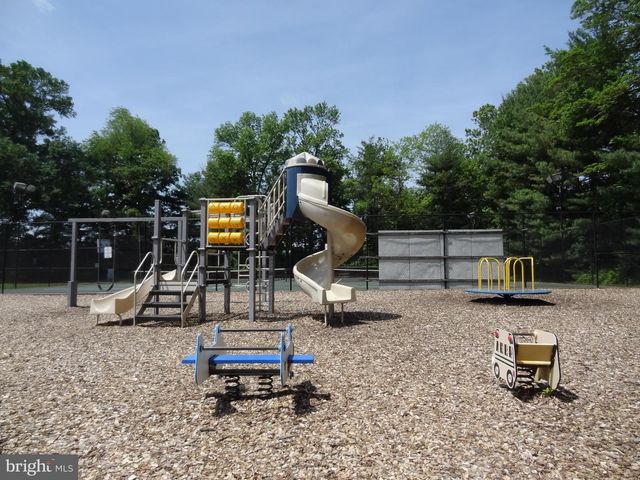 305 SAINT MICHAELS CIR, Odenton, MD 21113