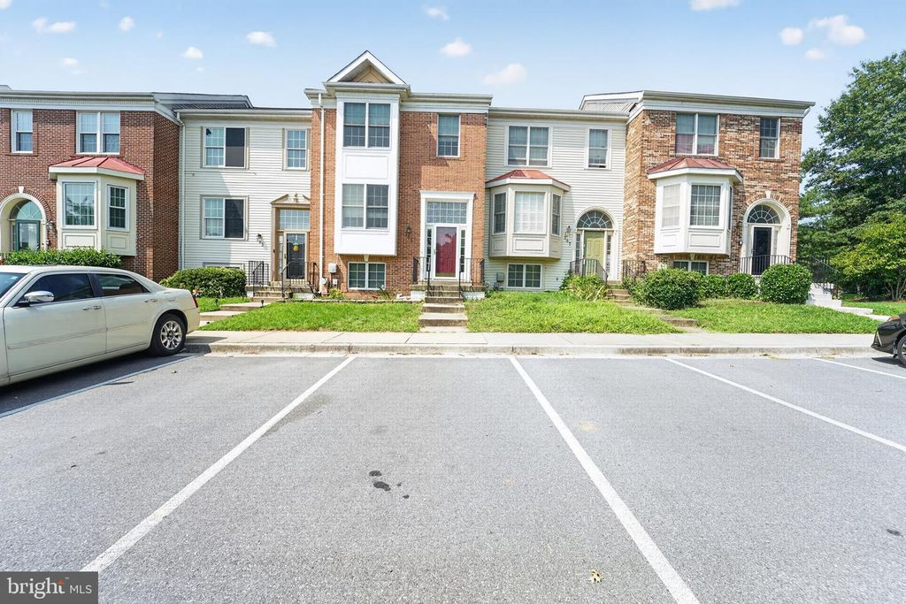 305 SAINT MICHAELS CIR, Odenton, MD 21113