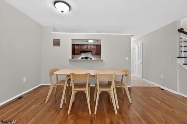 55 Coppermine Vlg, Flemington Boro, NJ 08822
