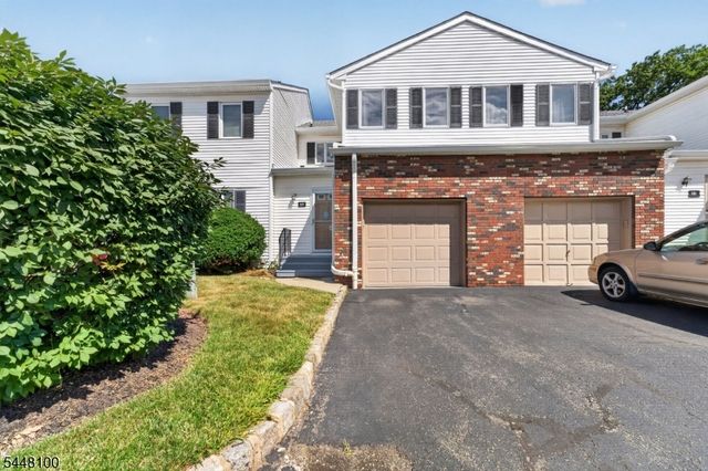 55 Coppermine Vlg, Flemington Boro, NJ 08822