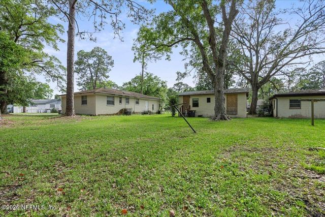 1141 LAKE SHORE Boulevard, Jacksonville, FL 32205