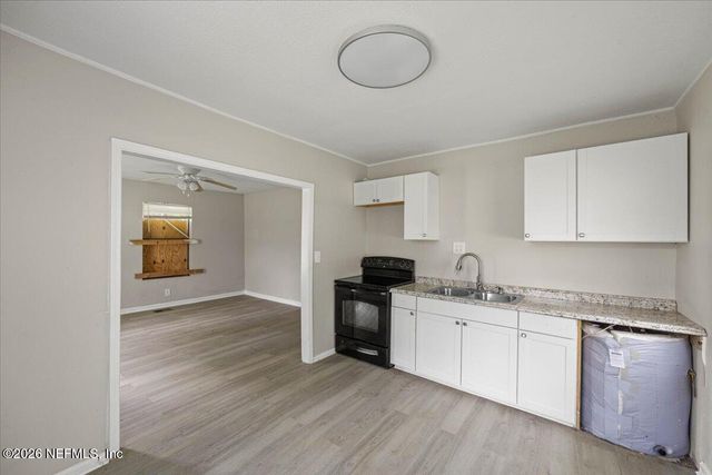 1141 LAKE SHORE Boulevard, Jacksonville, FL 32205