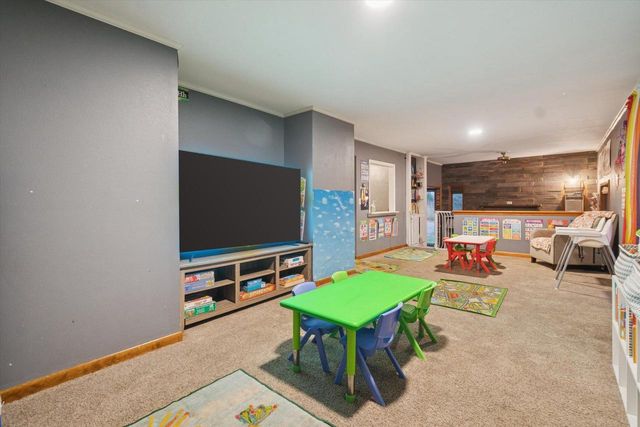 1663 S 100th STREET, West Allis, WI 53214