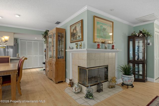 7167 Crown Oaks Drive, Spring Hill, FL 34606