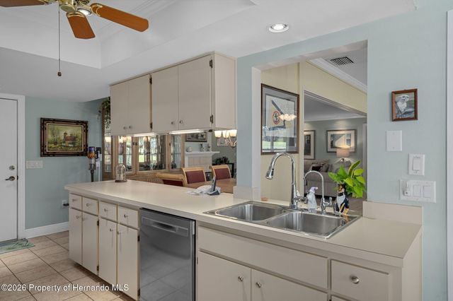 7167 Crown Oaks Drive, Spring Hill, FL 34606