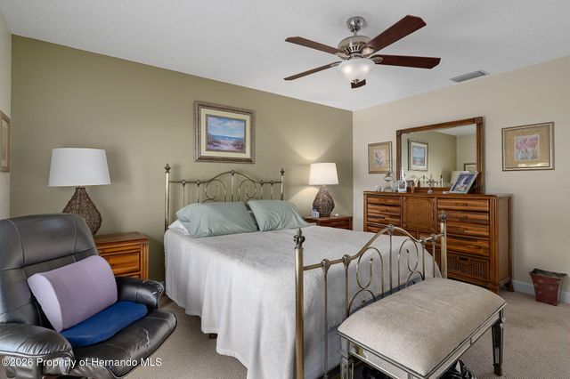 7167 Crown Oaks Drive, Spring Hill, FL 34606