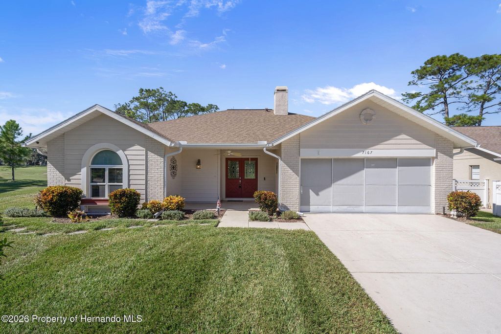7167 Crown Oaks Drive, Spring Hill, FL 34606