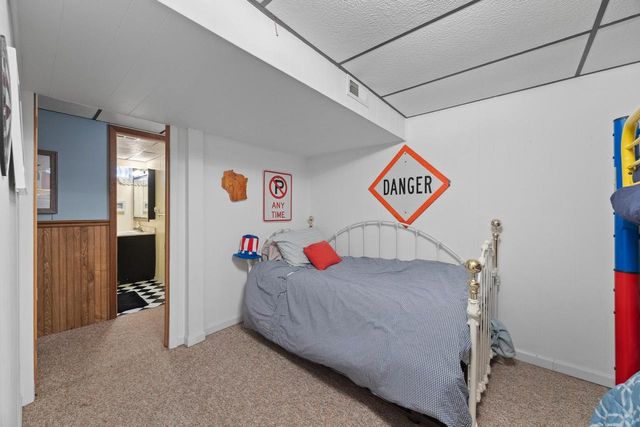 1031 S ARCHERS WAY, Nekoosa, WI 54457