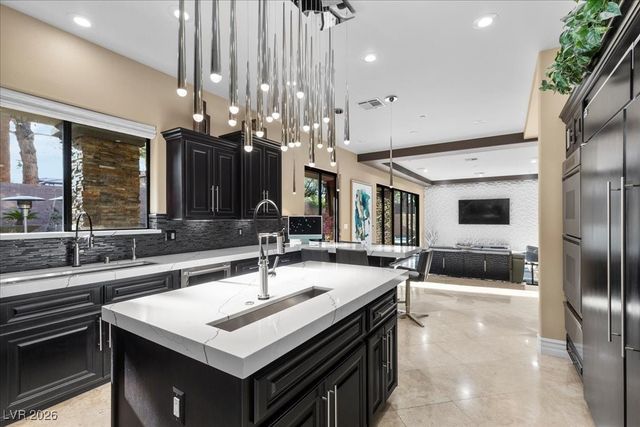 1552 Foothills Village Drive, Henderson, NV 89012