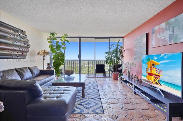 780 NE 69th St 2404, Miami, FL 33138