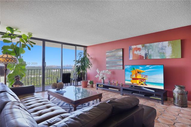 780 NE 69th St 2404, Miami, FL 33138