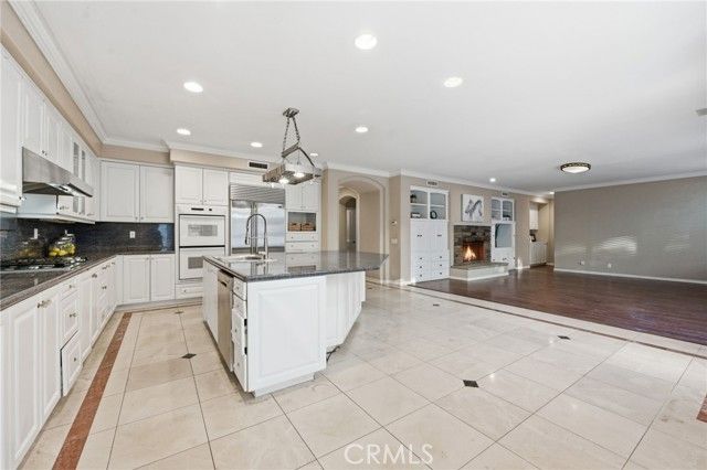 979 N Antonio, Orange, CA 92869