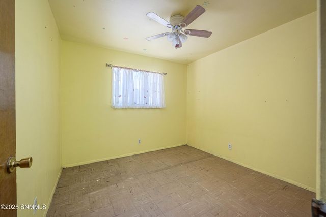 2220 Coleen Court, Las Cruces, NM 88001