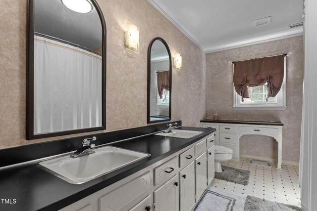 2113 Port Royal Road, Raleigh, NC 27609