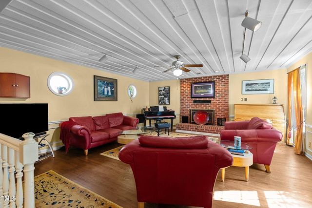 2113 Port Royal Road, Raleigh, NC 27609