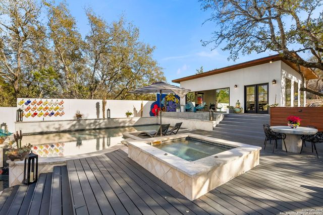 16 Trophy Ridge, San Antonio, TX 78258