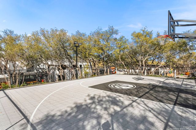 16 Trophy Ridge, San Antonio, TX 78258