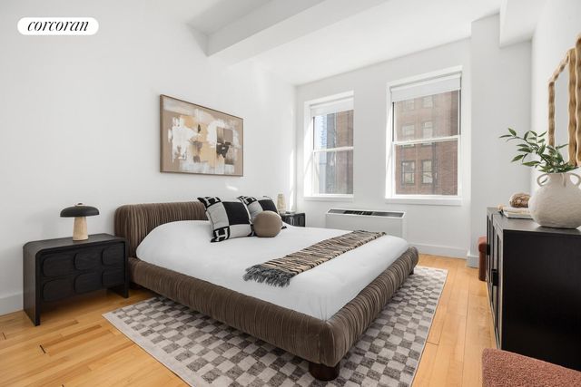 80 Chambers St Apt 10B, New York City, NY 10007