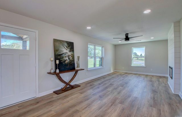 15 Conrad Drive, Higden, AR 72067