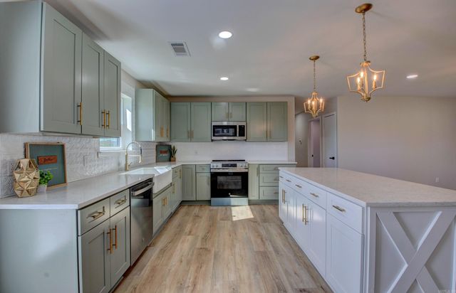 15 Conrad Drive, Higden, AR 72067