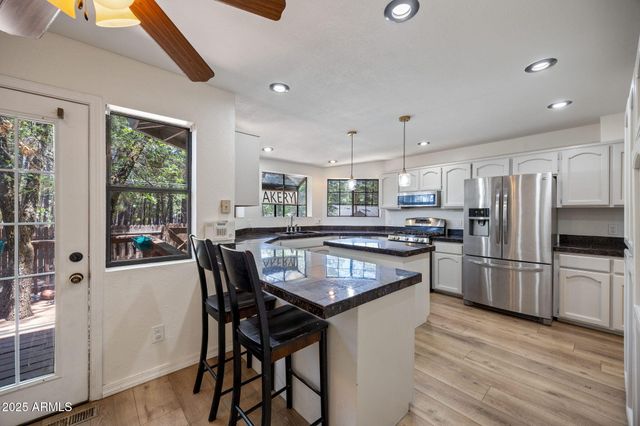 5460 KNOTTINGHAM Lane, Lakeside, AZ 85929