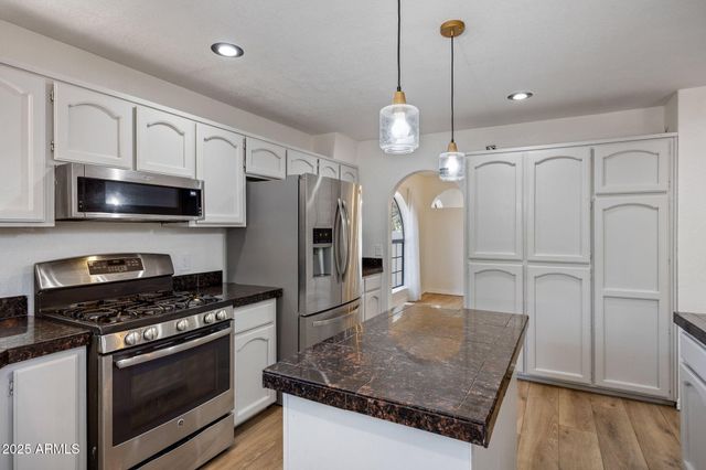 5460 KNOTTINGHAM Lane, Lakeside, AZ 85929