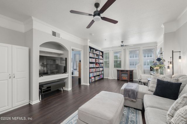 8550 TOUCHTON Road 625, Jacksonville, FL 32216