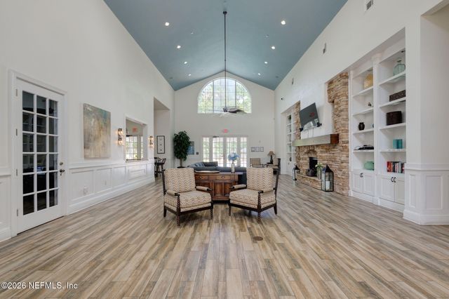 8550 TOUCHTON Road 625, Jacksonville, FL 32216