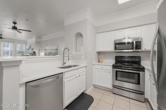 8550 TOUCHTON Road 625, Jacksonville, FL 32216
