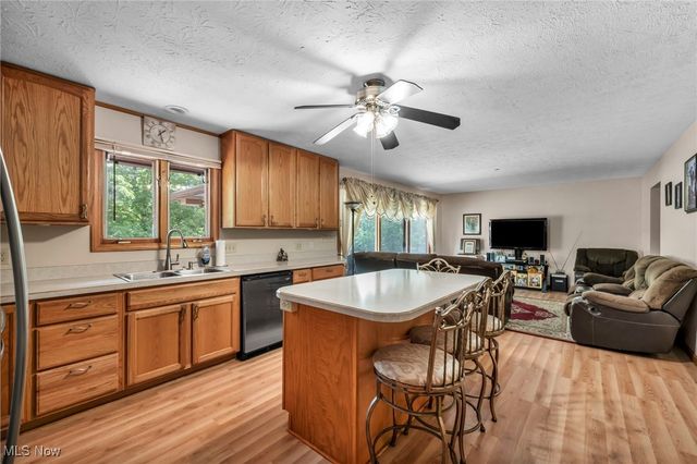 16577 State Road, North Royalton, OH 44133