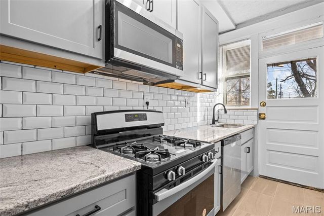 4612 Arsenal Street, St Louis, MO 63116