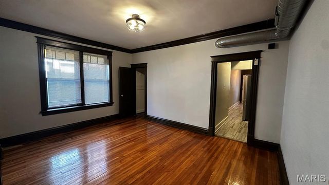 4612 Arsenal Street, St Louis, MO 63116