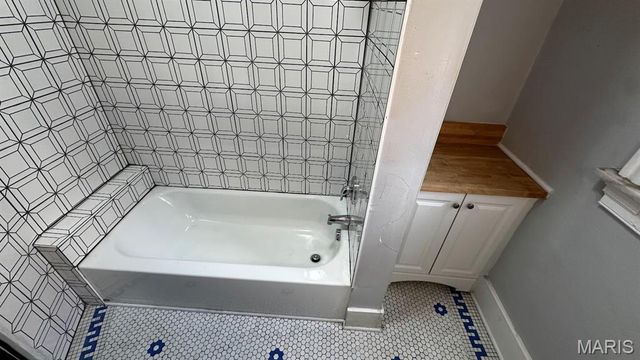 4612 Arsenal Street, St Louis, MO 63116