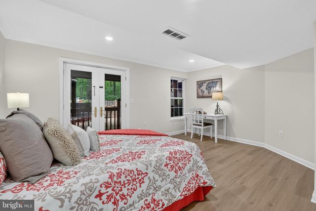 5866 WOOD FLOWER CT, Burke, VA 22015