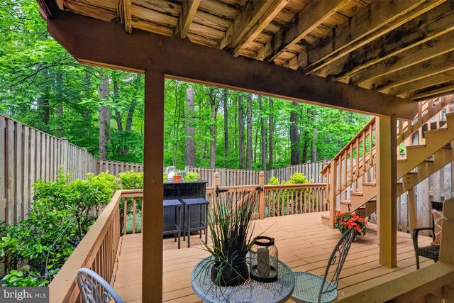 5866 WOOD FLOWER CT, Burke, VA 22015
