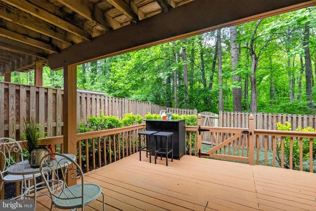 5866 WOOD FLOWER CT, Burke, VA 22015