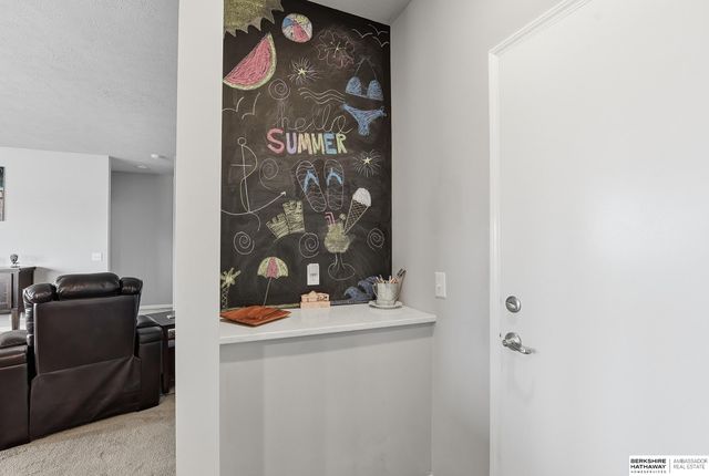 1916 Canyon Street, Bellevue, NE 68123