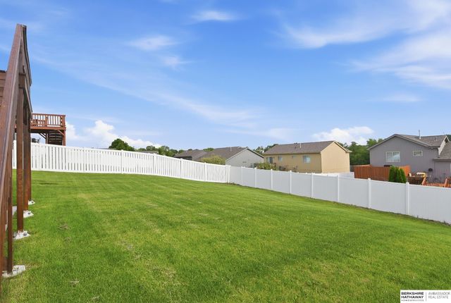 1916 Canyon Street, Bellevue, NE 68123