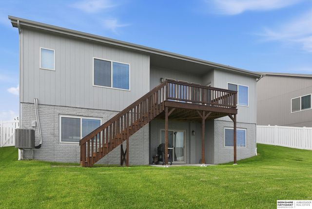 1916 Canyon Street, Bellevue, NE 68123
