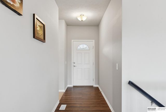 1916 Canyon Street, Bellevue, NE 68123