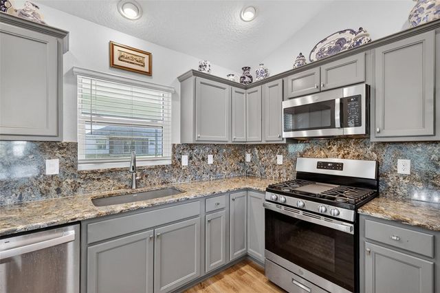 4290 COLLERETTE COURT, The Villages, FL 32163