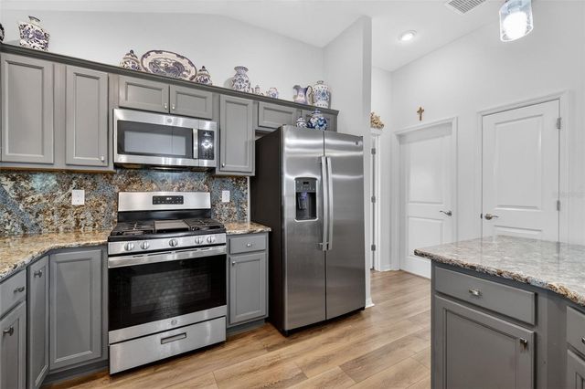 4290 COLLERETTE COURT, The Villages, FL 32163