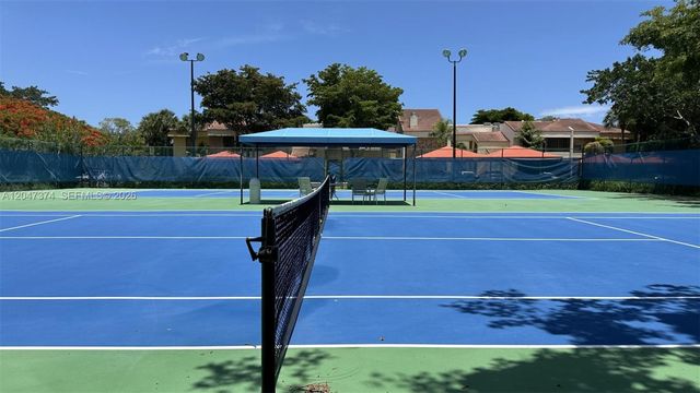 7472 La Paz Blvd 301, Boca Raton, FL 33433