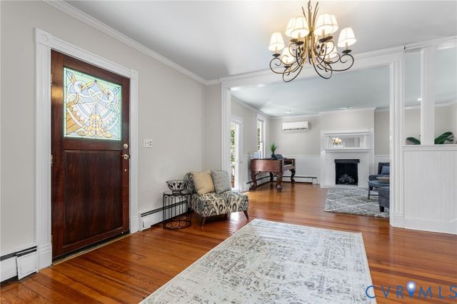 1412 Hyner Cir, Henrico, VA 23231