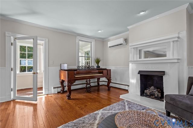 1412 Hyner Cir, Henrico, VA 23231